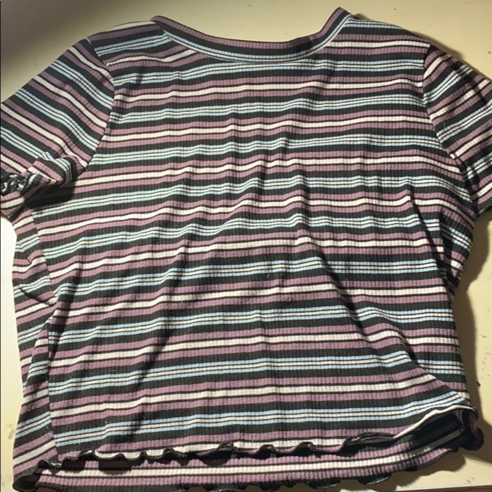 Cropped striped T-shirt